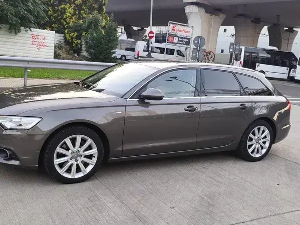 Audi A6 Avant C7