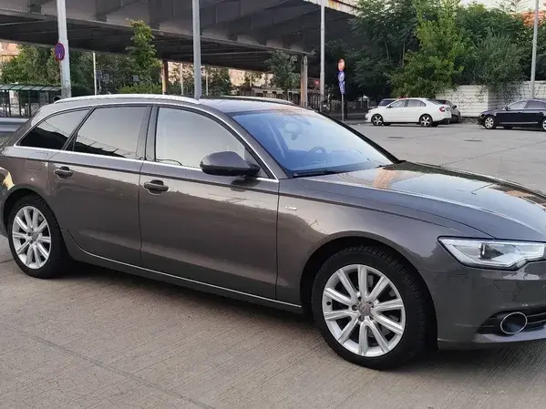 Audi A6 Avant C7