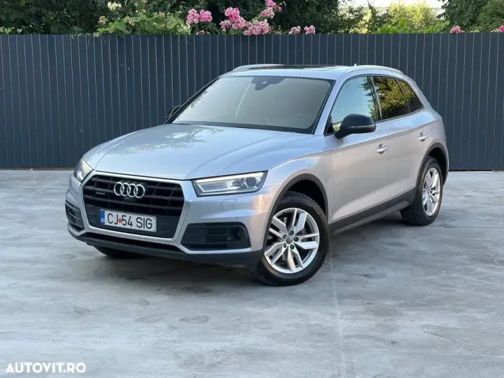 Audi Q5 FY 2.0 TDI Quattro S tronic Design