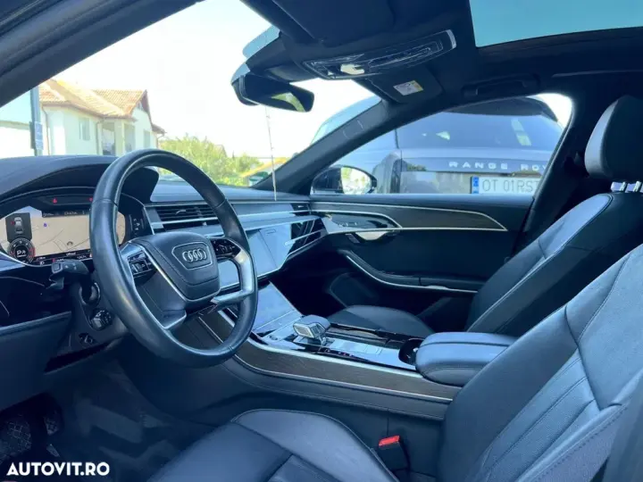 Audi A8 D5