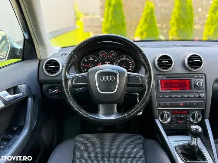 Audi A3 Sportback 8P 2.0 TDI Attraction