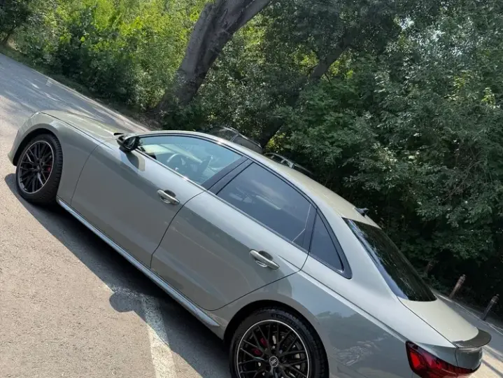 Audi A4 Limuzina B9 40 TDI S tronic S line