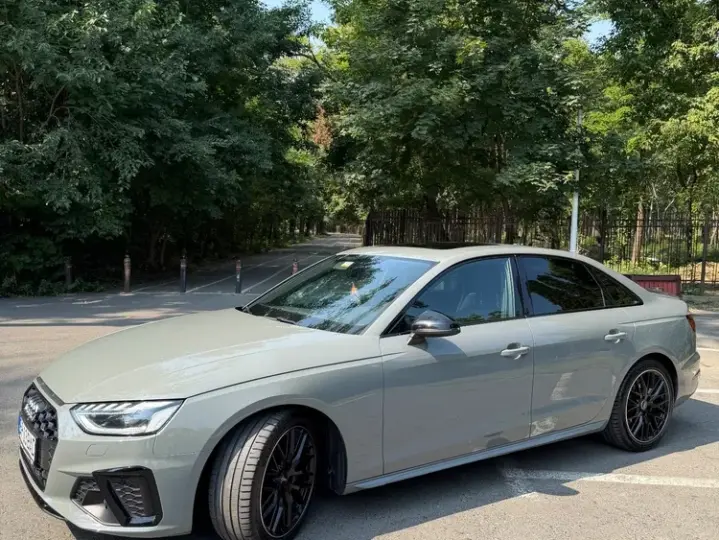 Audi A4 Limuzina B9 40 TDI S tronic S line