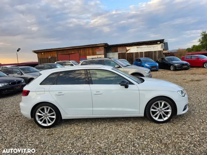 Audi A3 Sportback 8V 2.0 TDI Attraction