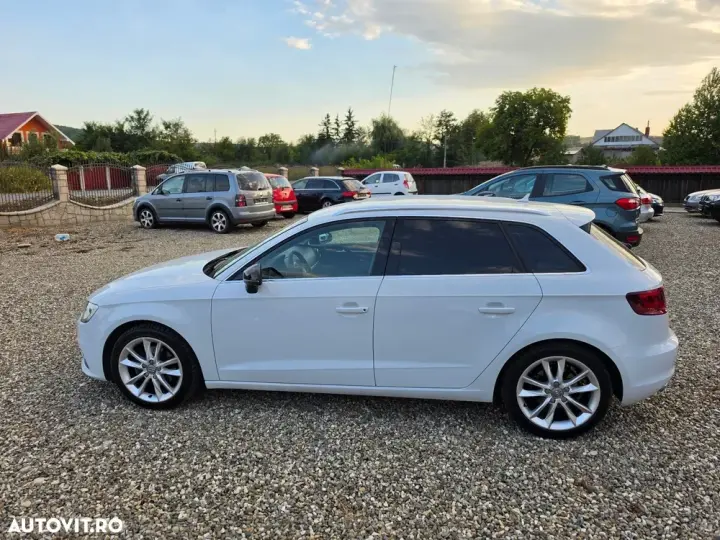 Audi A3 Sportback 8V 2.0 TDI Attraction