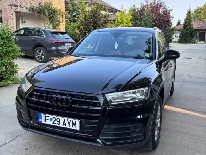 Audi Q5 FY 2.0 TDI Quattro S tronic Design