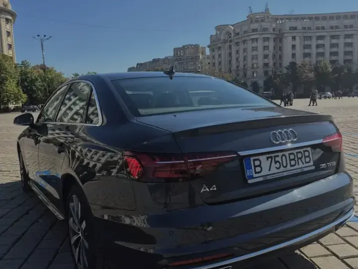 Audi A4 Limuzina B9 35 TFSI S tronic MHEV Advanced