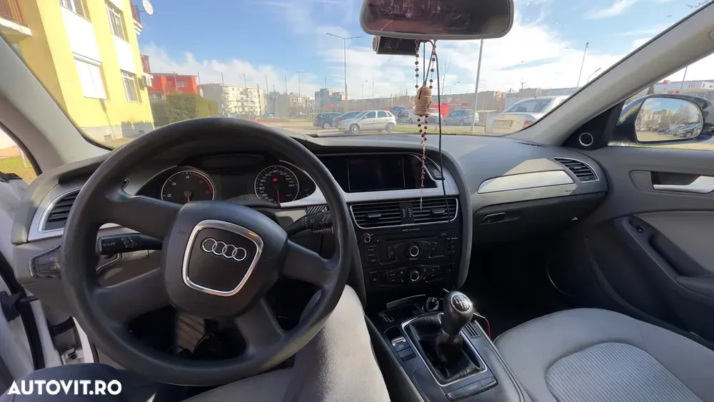 Audi A4 Limuzina B8 — imagine 2