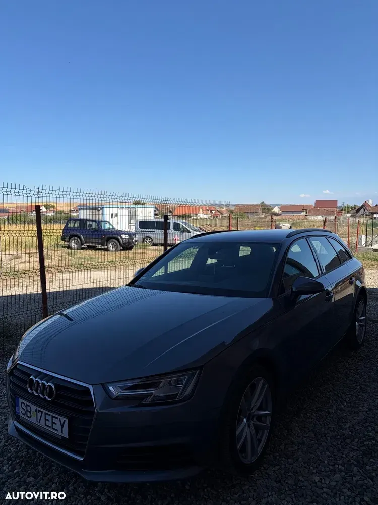 Audi A4 Avant B9 2.0 TDI S tronic — imagine 2