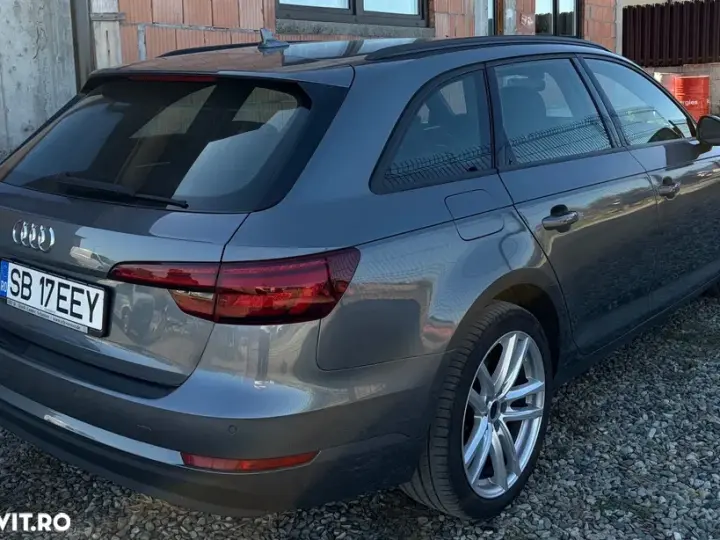 Audi A4 Avant B9 2.0 TDI S tronic