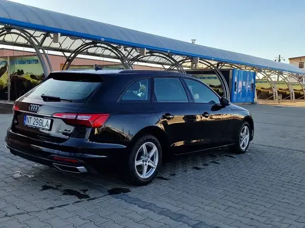 Audi A4 Avant B9 35 TFSI S tronic