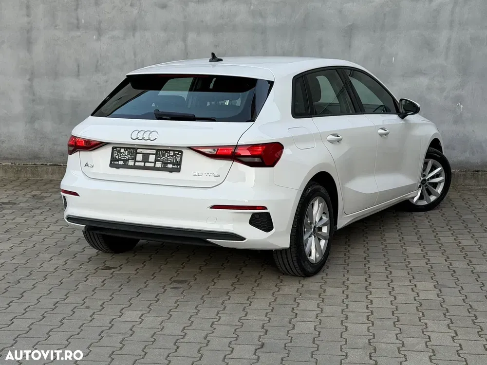 Audi A3 Sportback 30 TFSI S tronic — imagine 4
