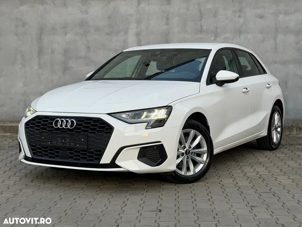 Audi A3 Sportback 30 TFSI S tronic — imagine 2