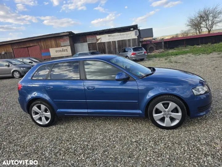 Audi A3 Sportback 8P 1.6 TDI Attraction