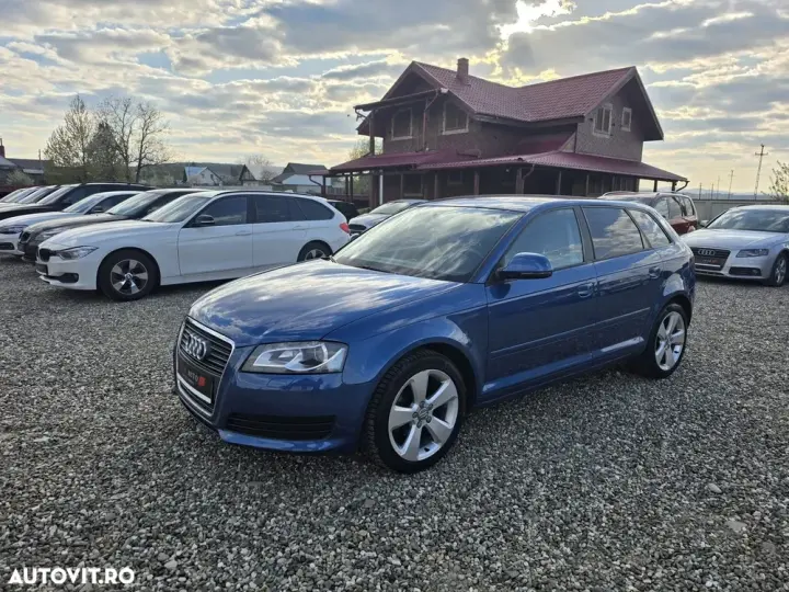 Audi A3 Sportback 8P 1.6 TDI Attraction
