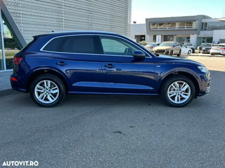 Audi Q5 55 TFSIe quattro S tronic S line
