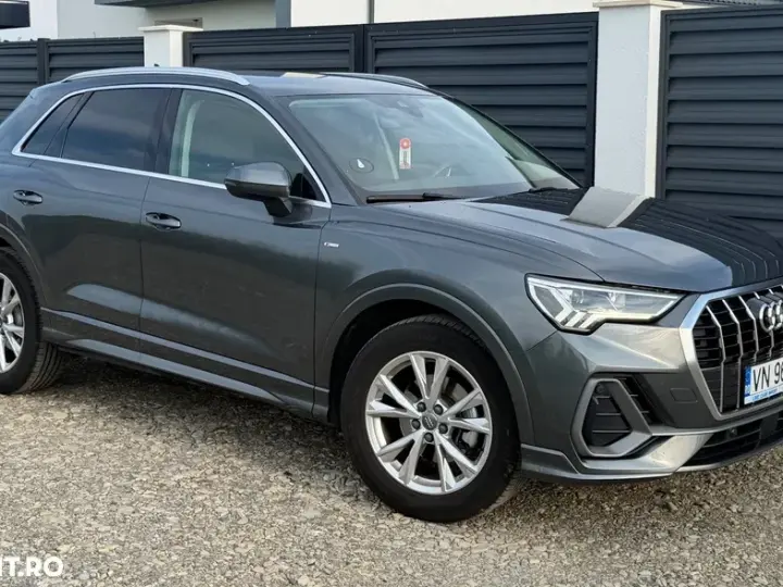Audi Q3 F3 1.5 35 TFSI S tronic MHEV S Line