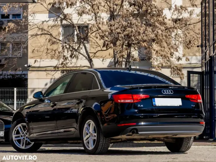 Audi A4 Limuzina B9 2.0 TDI S tronic