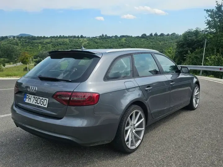 Audi A4 Avant B8 2.0 TDI Multitronic