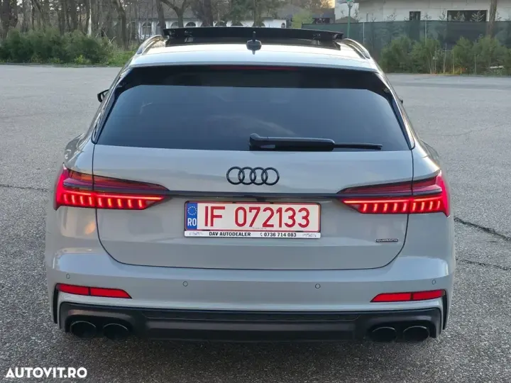 Audi A6 Avant C8 55 TFSI e quattro S tronic sport