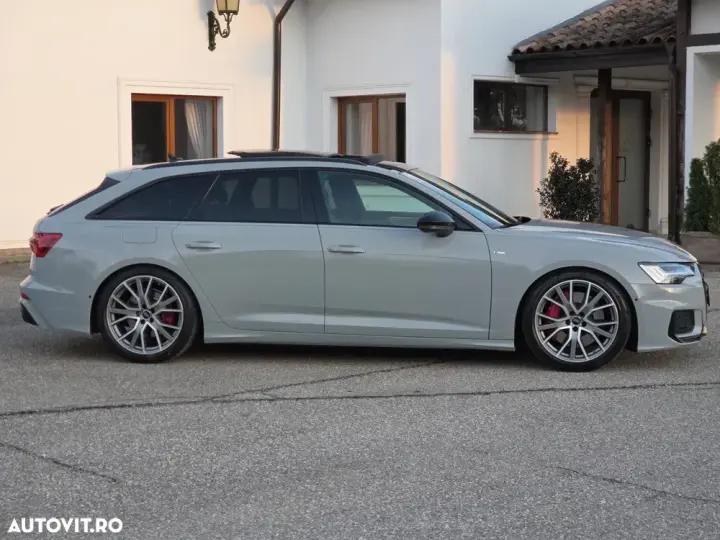 Audi A6 Avant C8 55 TFSI e quattro S tronic sport