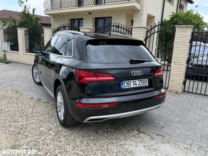 Audi Q5 FY 2.0 TFSI Quattro S tronic design