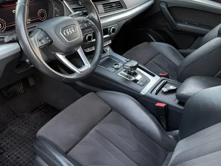 Audi Q5 FY 2.0 TDI Quattro S tronic