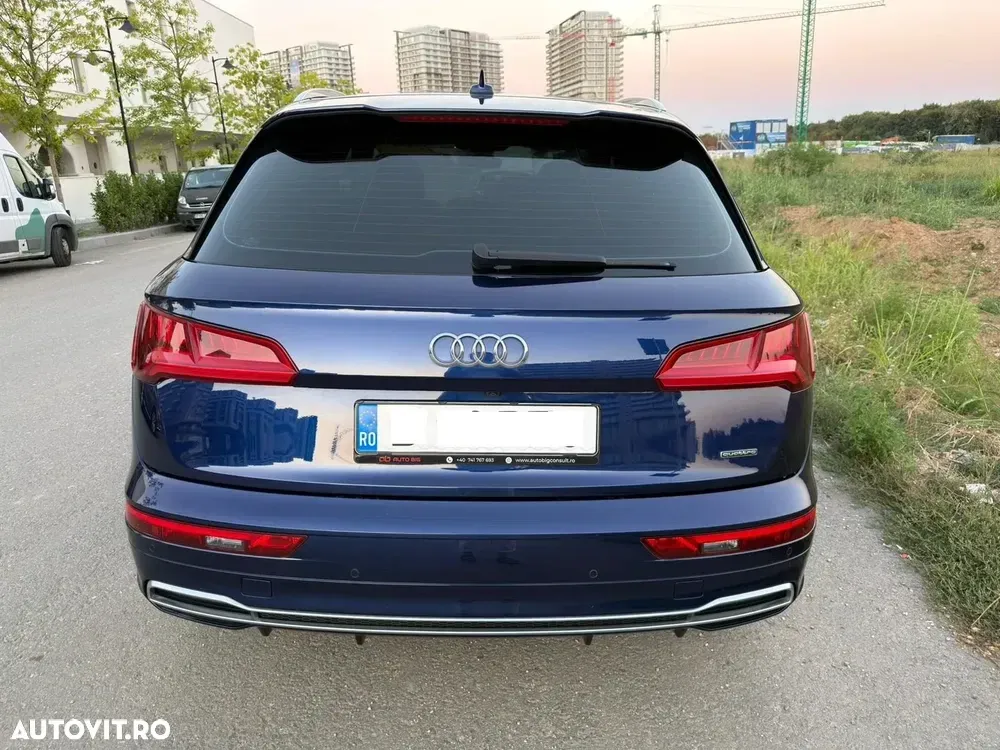 Audi Q5 FY 2.0 TDI Quattro S tronic — imagine 6