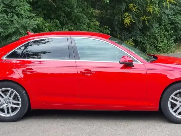 Audi A4 Limuzina B9