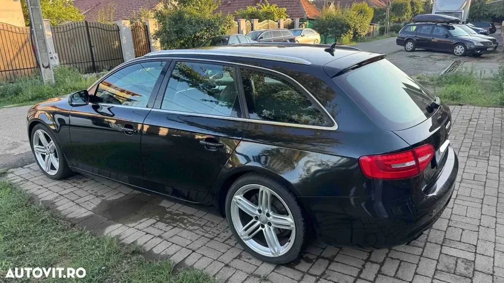 Audi A4 Limuzina B8 2.0 TDI DPF Ambition — imagine 4