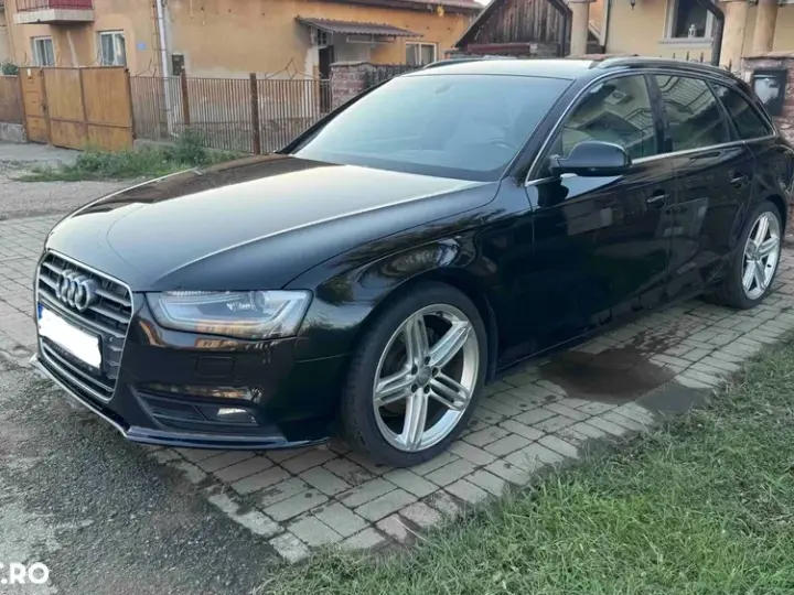 Audi A4 Limuzina B8 2.0 TDI DPF Ambition