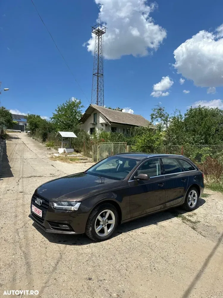 Audi A4 Limuzina B8 2.0 TDI — imagine 3