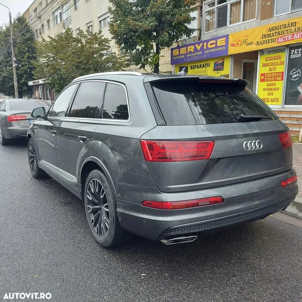 Audi Q7 4M — imagine 3