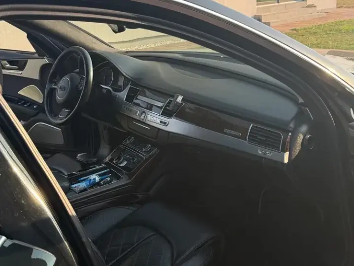 Audi A8 D4 3.0 TDI Quattro Tip