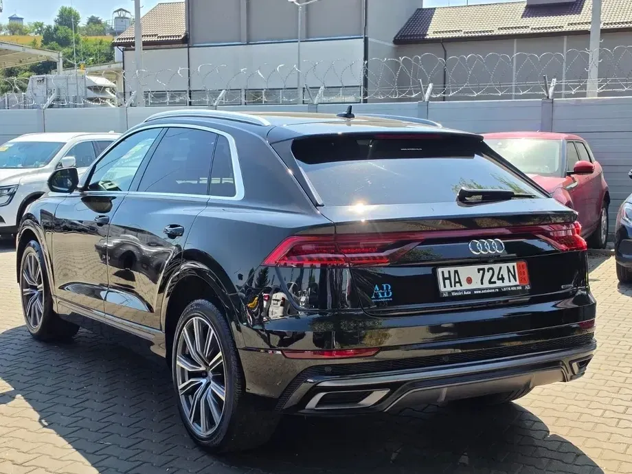 Audi Q8 — imagine 3
