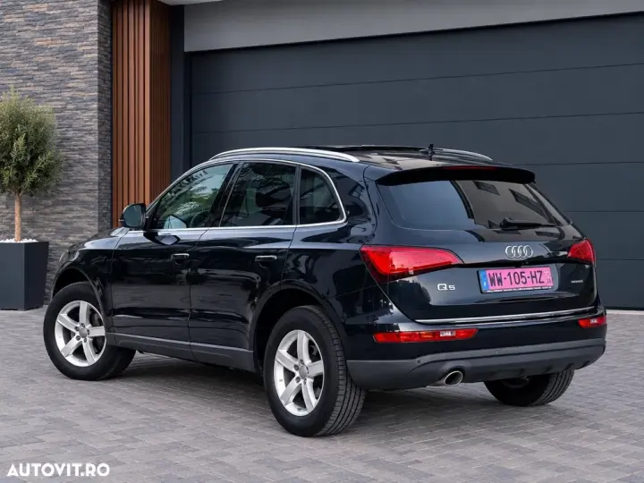 Audi Q5 8R 2.0 TDI Quattro S tronic Sport