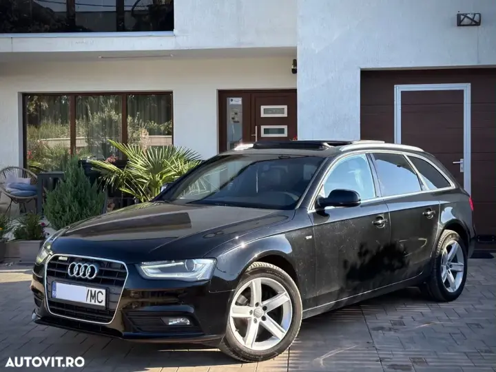 Audi A4 Avant B8 2.0 TDI DPF S line Sportpaket