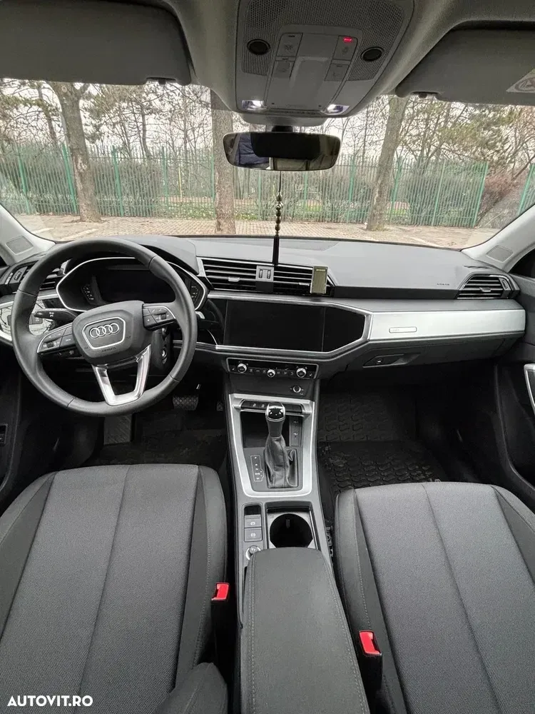 Audi Q3 F3 — imagine 3
