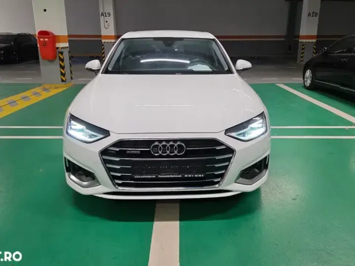 Audi A4 Limuzina B9