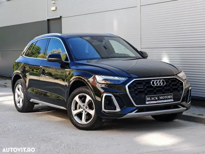 Audi Q5 FY 50 TFSIe quattro S tronic S line business