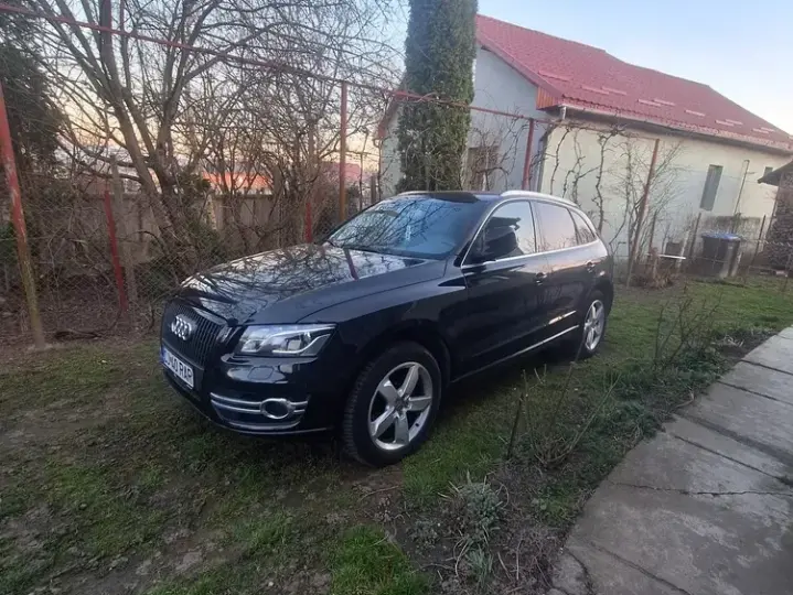 Audi Q5 8R