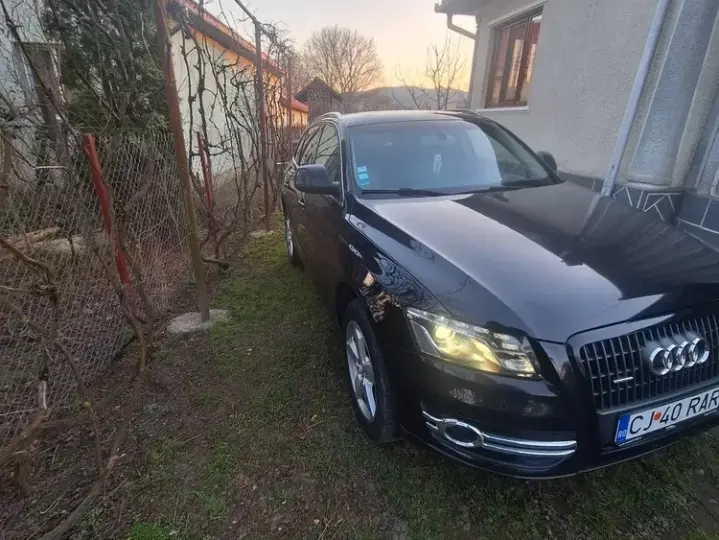 Audi Q5 8R