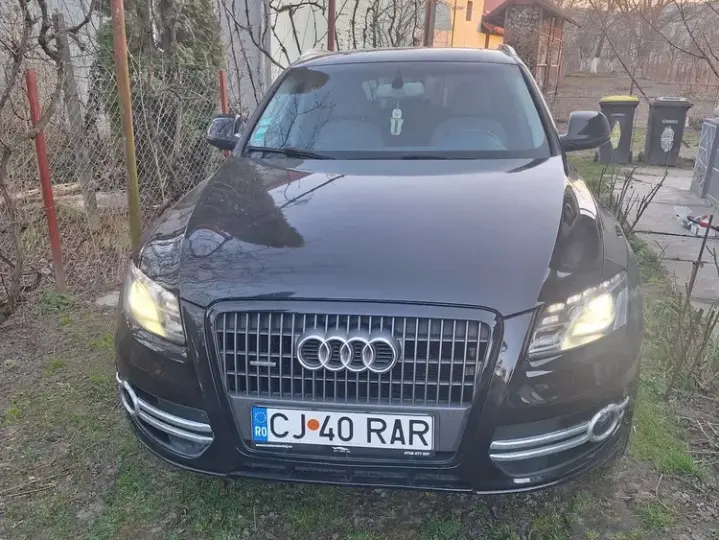 Audi Q5 8R