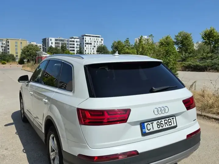 Audi Q7 4M