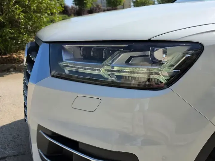 Audi Q7 4M