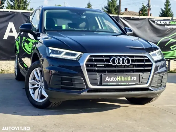 Audi Q5 FY 50 TFSI e quattro S tronic PHEV Basic