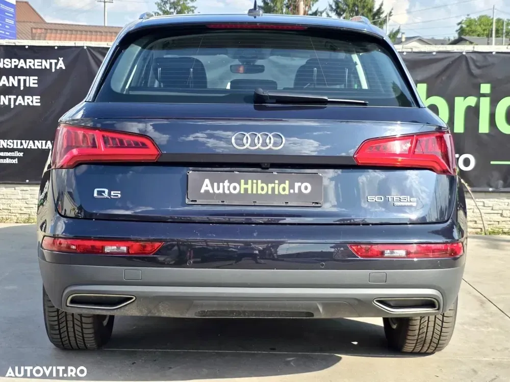 Audi Q5 FY 50 TFSI e quattro S tronic PHEV Basic — imagine 3