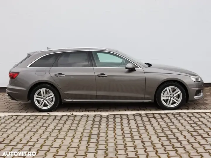 Audi A4 Avant B9 2.0 40 TDI quattro S tronic Advanced