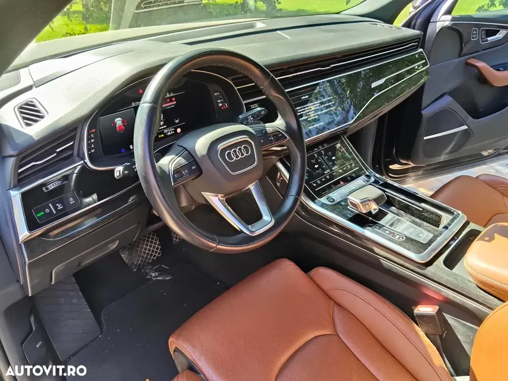 Audi Q8 55 TFSI quattro Tiptronic MHEV — imagine 5