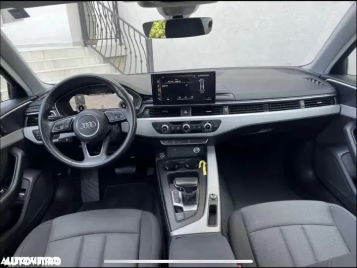 Audi A4 Limuzina 30 TDI S tronic advanced